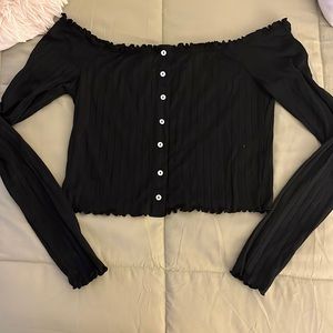 Over the shoulder long sleeve crop top